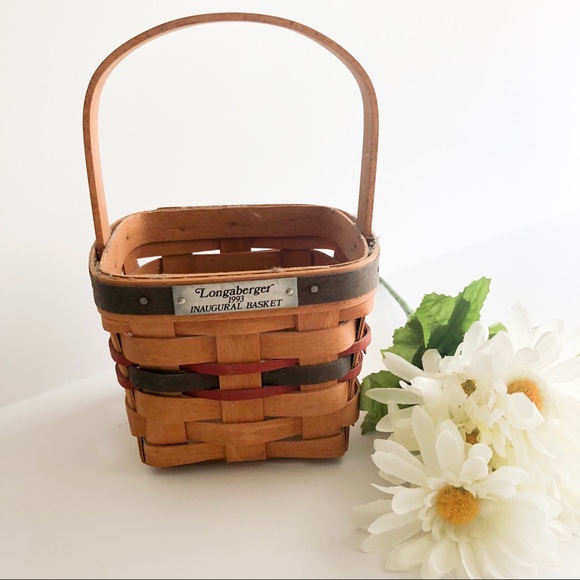 Longaberger 1993 Inaugural Basket - Picture 1 of 4